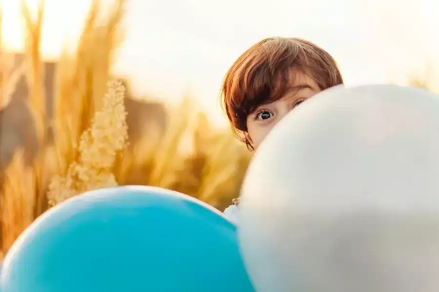 Screenpeace, des solutions durables pour lutter contre la surexposition aux écrans et l'addiction, à Paris - L'histoire de Léo France