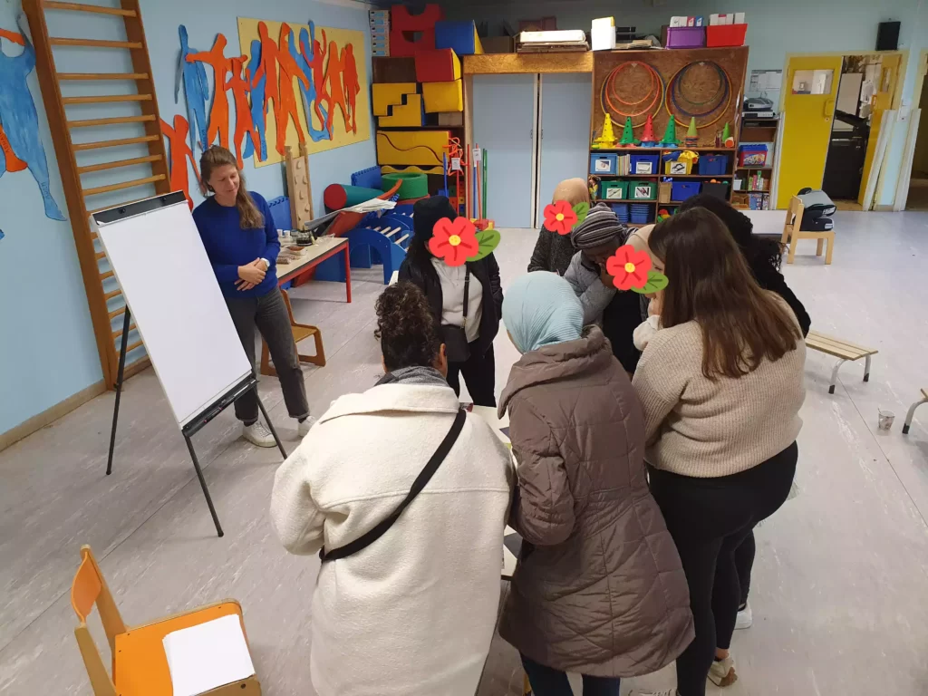 Screenpeace, des solutions durables pour lutter contre la surexposition aux écrans et l'addiction, à Paris - Photo GDP fleurs